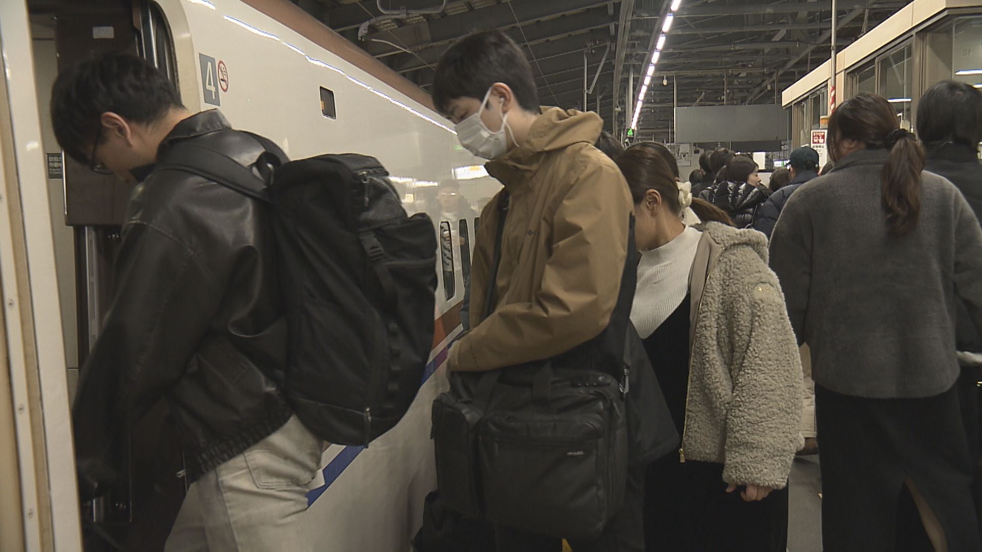 年末年始のUターンラッシュがピーク　新潟発の上越新幹線は「乗車率200％」も【新潟】